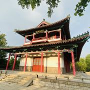 汇波楼