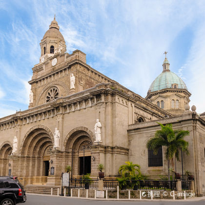 菲律宾马尼拉西班牙广场+马尼拉大教堂+黎刹公园+圣地亚哥城堡一日游