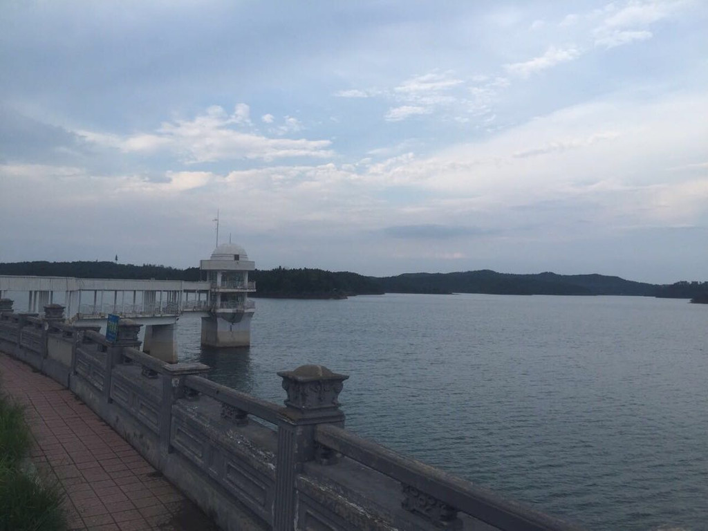 仙海水利风景区