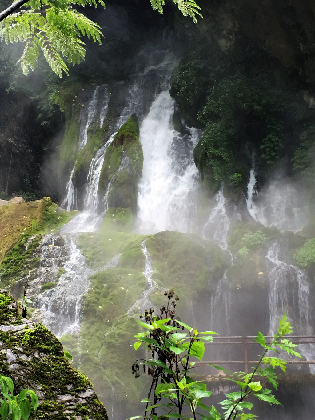 温泉的柔----四川凉山普格县乔窝镇螺髻山(九十九里)瀑布温泉
