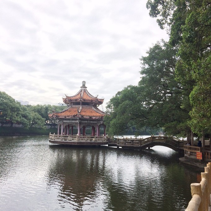 西湖公园