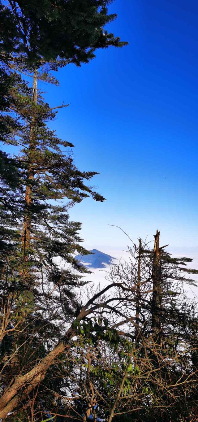 瓦屋山