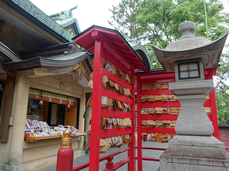 叮咚~又到了神社时间! これは须贺神社です.