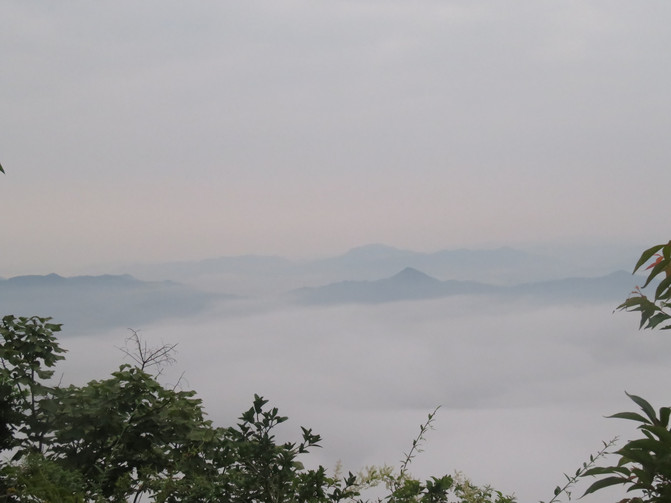 黔西南兴义市云湖山风景区自驾游,观云山雾海,赏日月同辉!