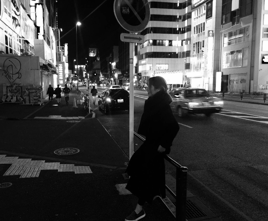                 夜晚的原宿街头
