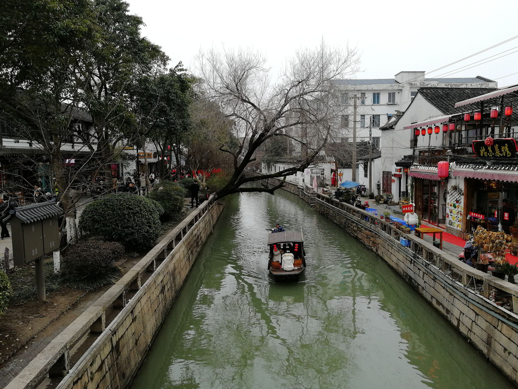 水墨苏州——春节雨中游