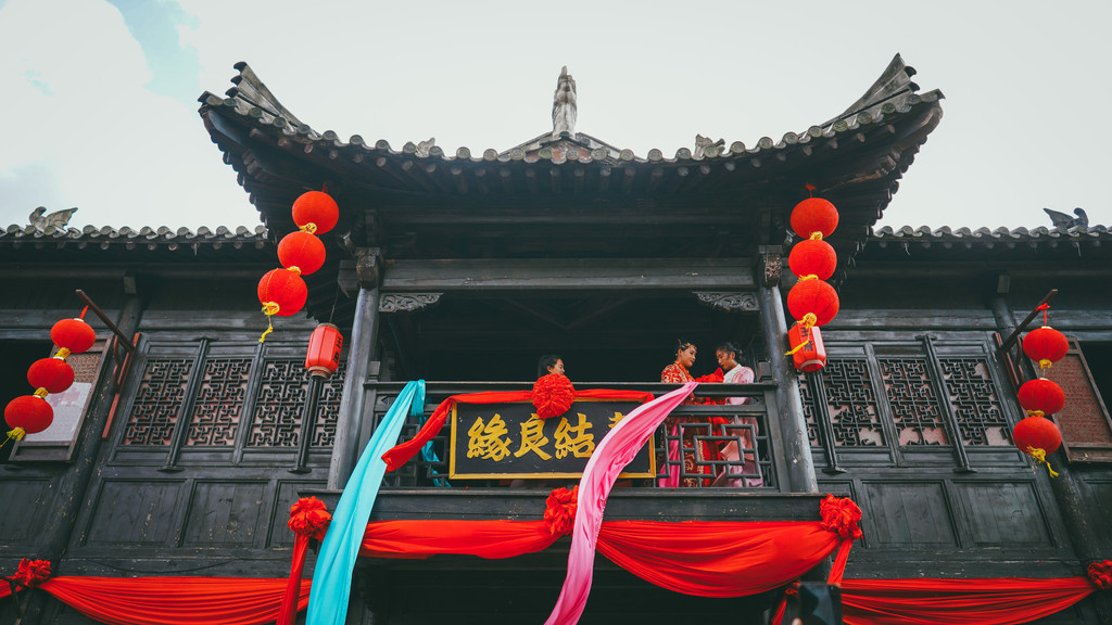 另外 这里还有古时候的"青楼"哦 现在可以"免费"入场