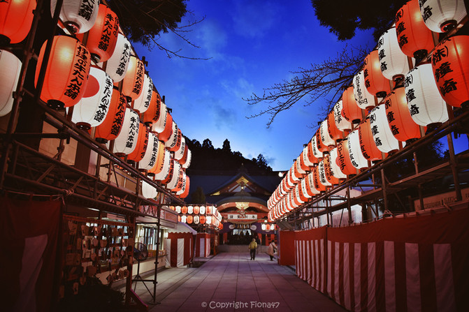 01 东京 浅草寺 ★ 建议游玩时长:2小时 从12月31号半夜开始的"初诣"