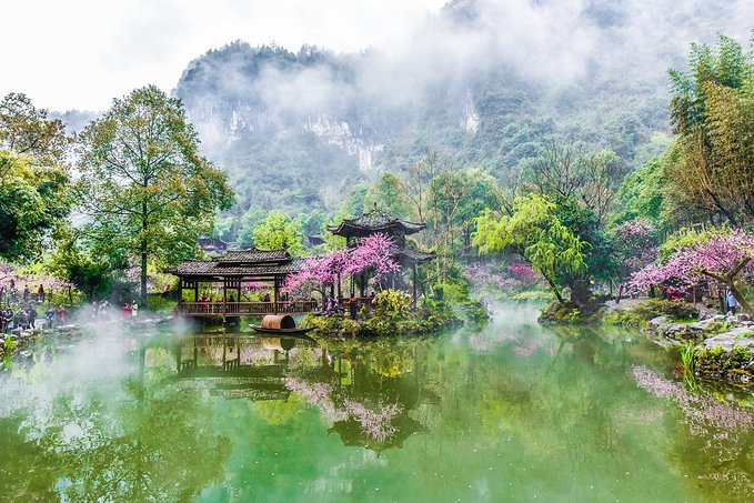 传说中的桃花源,居然隐藏在这儿,美的如此不真实