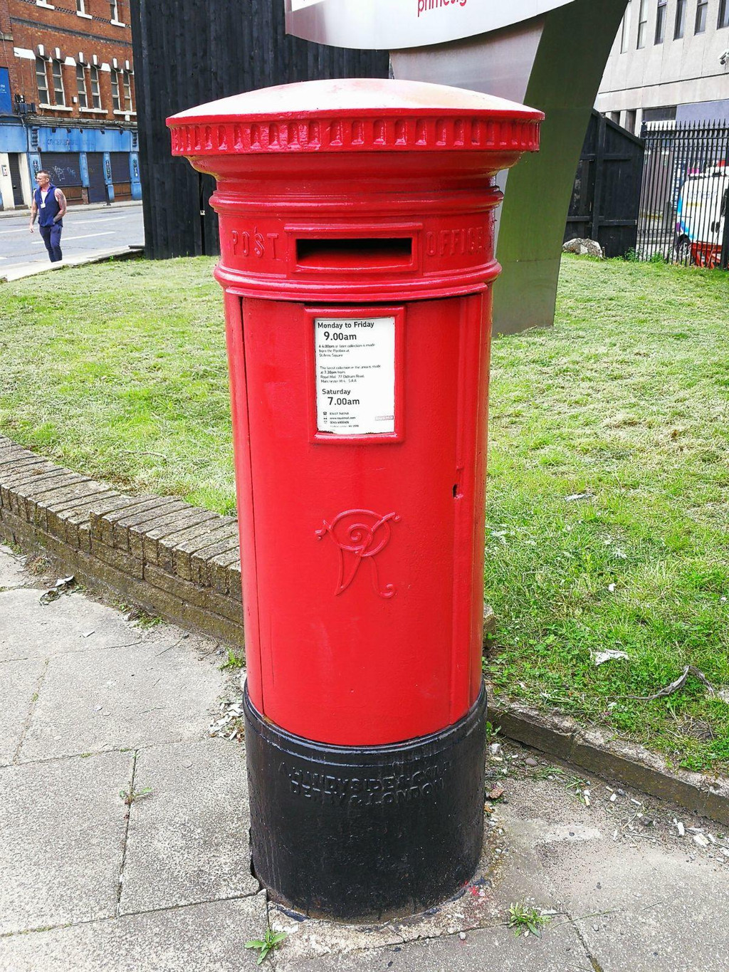 曼彻斯特,城中心,维多利亚花押的邮筒