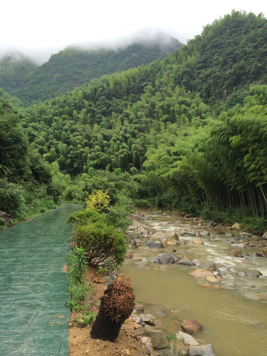 宁波四明山四窗岩漂流&浙东小九寨&东钱湖