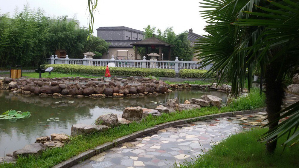 大汉凰城温泉度假村