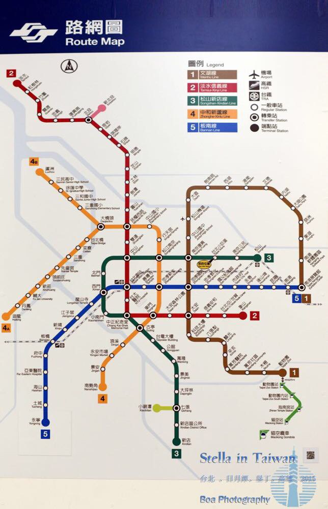 3~5个站大约6元 ps 台湾的捷运=地铁,进入站台黄色警戒线后就