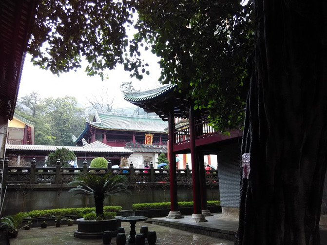 大雨挡不住游千年古刹南华寺的兴致--独行广东(7)