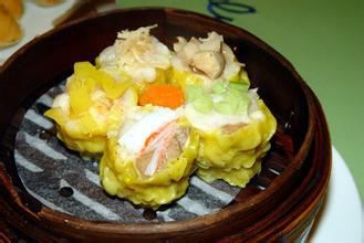 乌鲁木齐新市区迎宾路机场粤港酒店电话\/地址