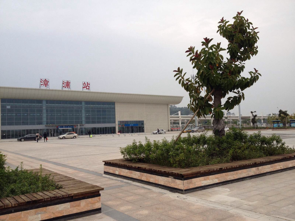 中国最大的十个造价不菲的火车站 - 知乎