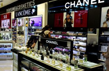 【携程攻略】巴厘岛Dufry Main Shop杜福睿主