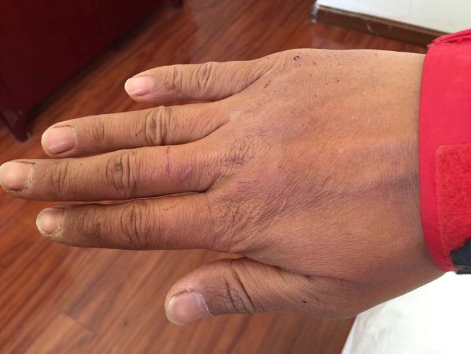 从泸沽湖徒步,搭车稻城亚丁,康定,泸定,海螺沟