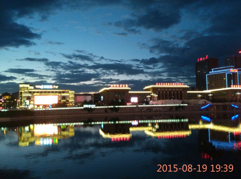张家口夜景