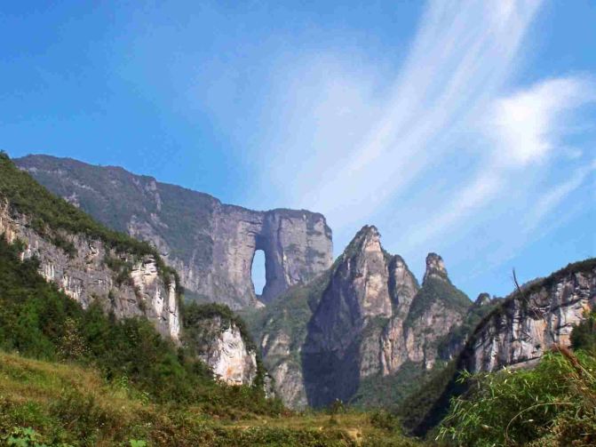 张家界森林公园 金鞭溪 袁家界 杨家界 天子山 十里画廊 天门山 凤凰古城 四天精华旅游专线 - 武陵源游记攻略【携程攻略】