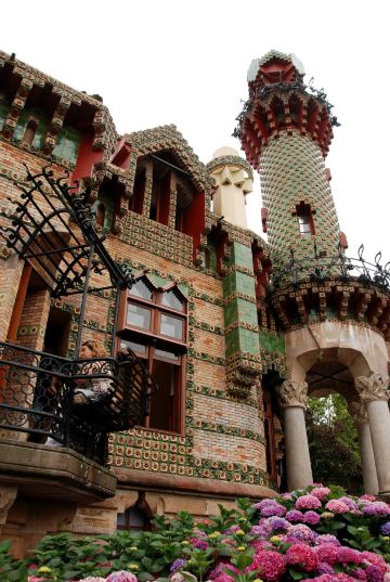 著名建筑师安东尼奥 高迪与随性居-奇想屋