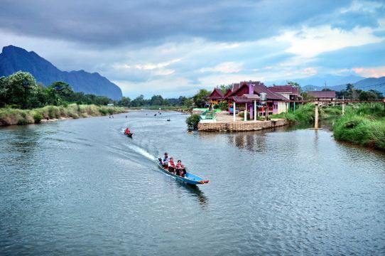 老挝万荣 携程网