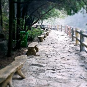 黄金谷瀑布群风景区