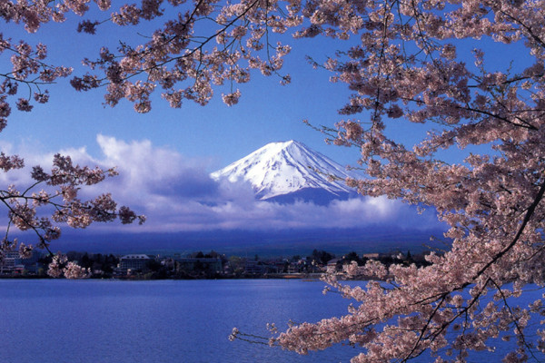 旅居富士山富士五湖地区及富士山美景图