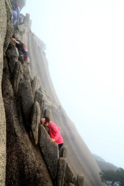 雨雾黄山——穿越西海大峡谷,登顶天都峰