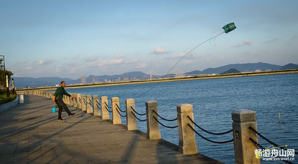 海洋学院—揽月湖