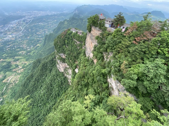 鸡峰山