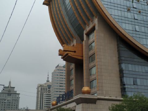 沈阳家乐福(北站店)购物攻略,家乐福(北站店)物中心/地址/电话/营业