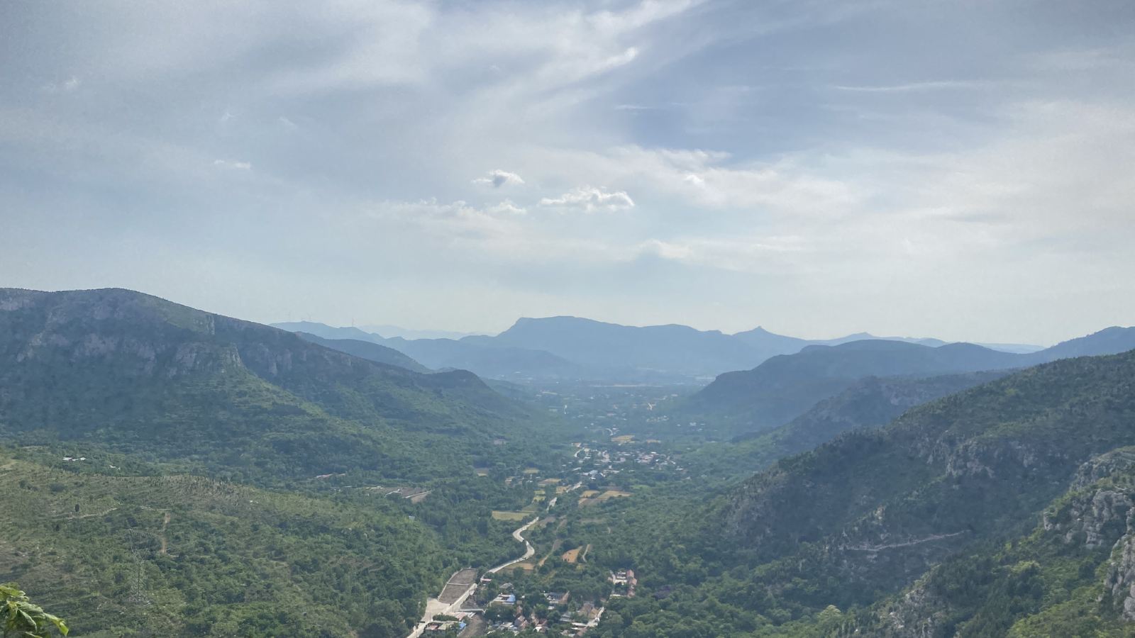 月牙山谷生态旅游度假区