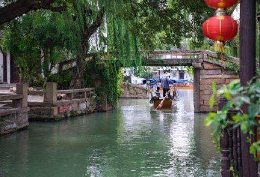 【28人精品团】苏州周庄一日游【纯玩•含游船•体验江南水乡】【[纯玩专线]本线路纯玩团，独立自营，无强制消费，天天发班，随订随走！】