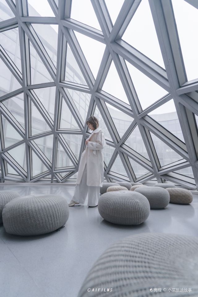 重庆龙美术馆(重庆馆)攻略,重庆龙美术馆(重庆馆)门票/游玩攻略/地址