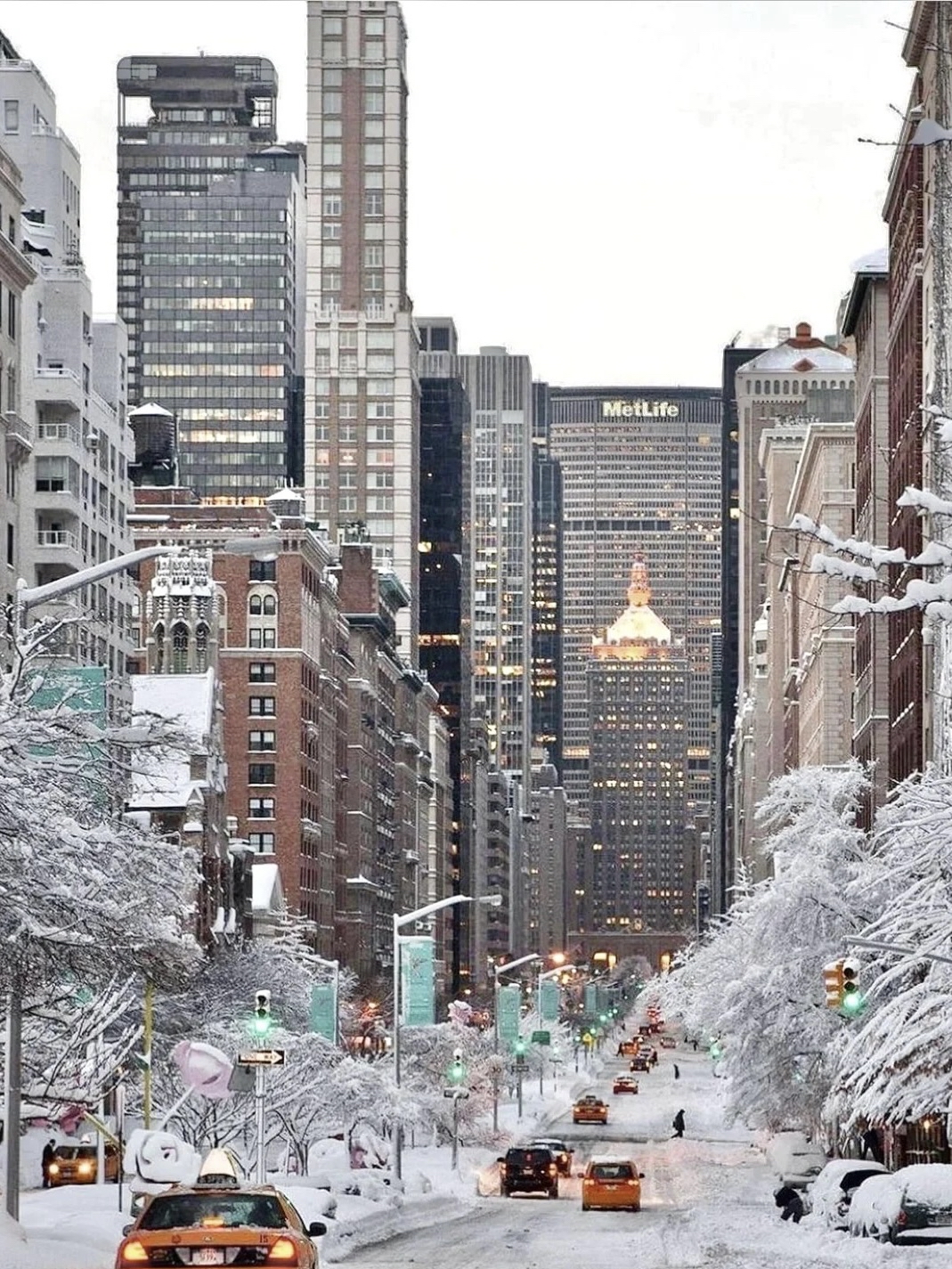 住纽约时代广场柴一定要来纽约看---次大雪!