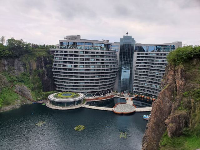 深坑秘境樂園-上海世茂精靈之城主題樂園