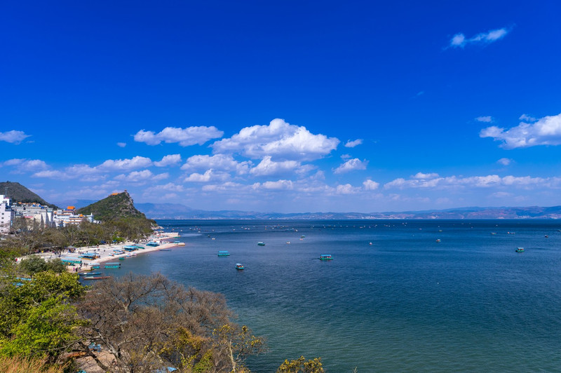 云南抚仙湖休闲游，详细攻略