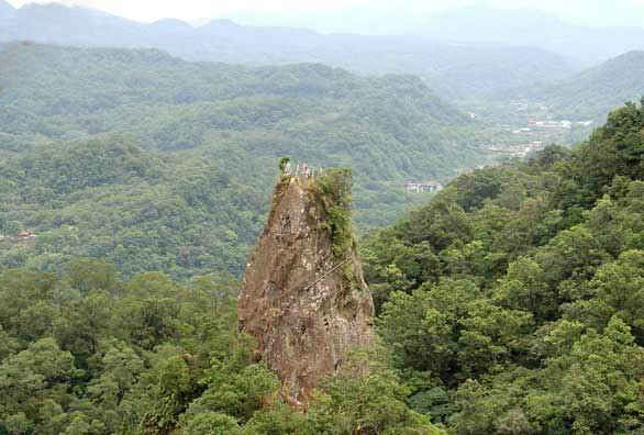 孝子山