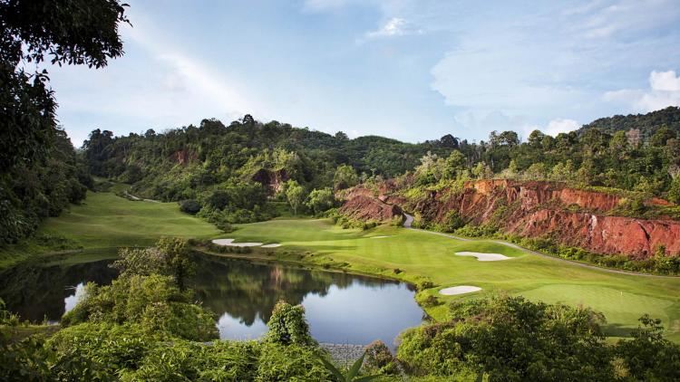 泰国普吉岛 红山高尔夫俱乐部 สนามกอล์ฟเรดเมาเท่น