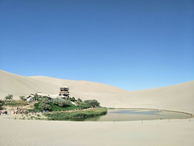 巴里坤鳴沙山攻略,巴里坤鳴沙山門票/遊玩攻略/地址/圖片/門票價格