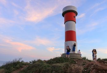福建漳州镇海角+月光沙滩一日游【上门接送+纯玩包车】【热播剧“繁花一路相送”的取景地！到美丽小岛感受动人爱情故事！】
