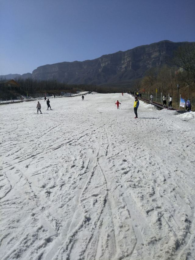 太行风情滑雪场