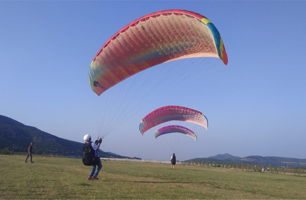 许家崖航空飞行营地