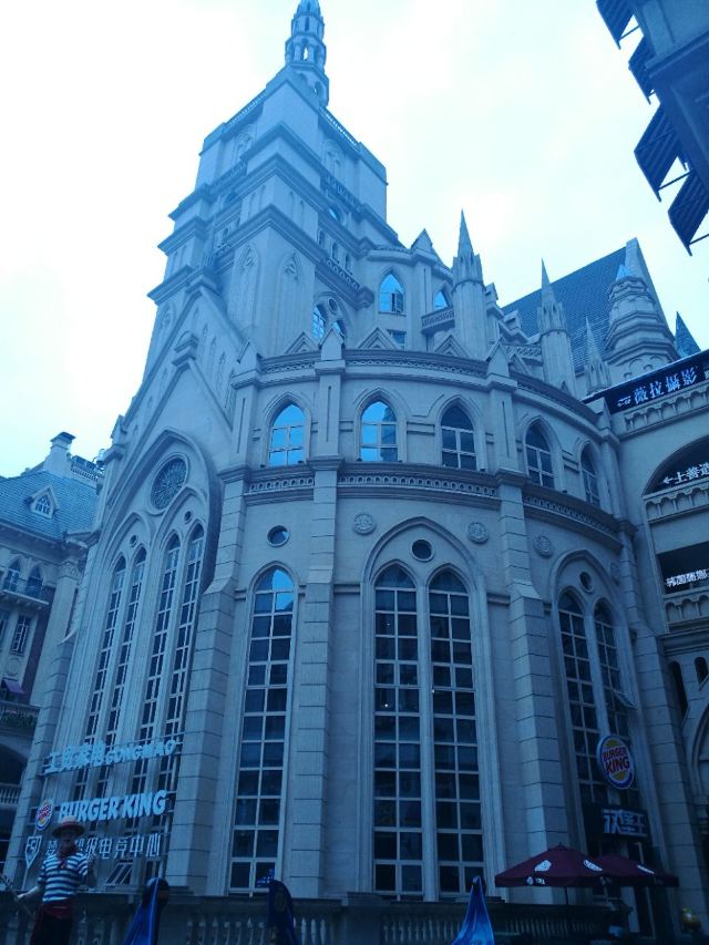 光谷多莫大教堂好玩吗,光谷多莫大教堂景点怎