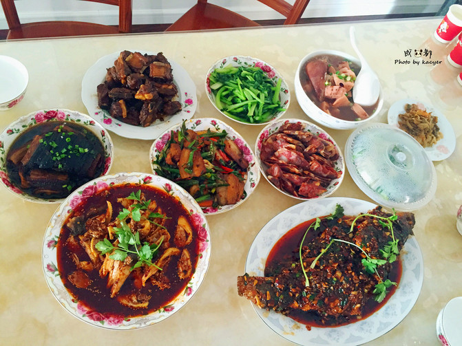 舌尖上的美食小游戏攻略 100j060000001q5rq9AC0_C_671_10000_Q90.jpg