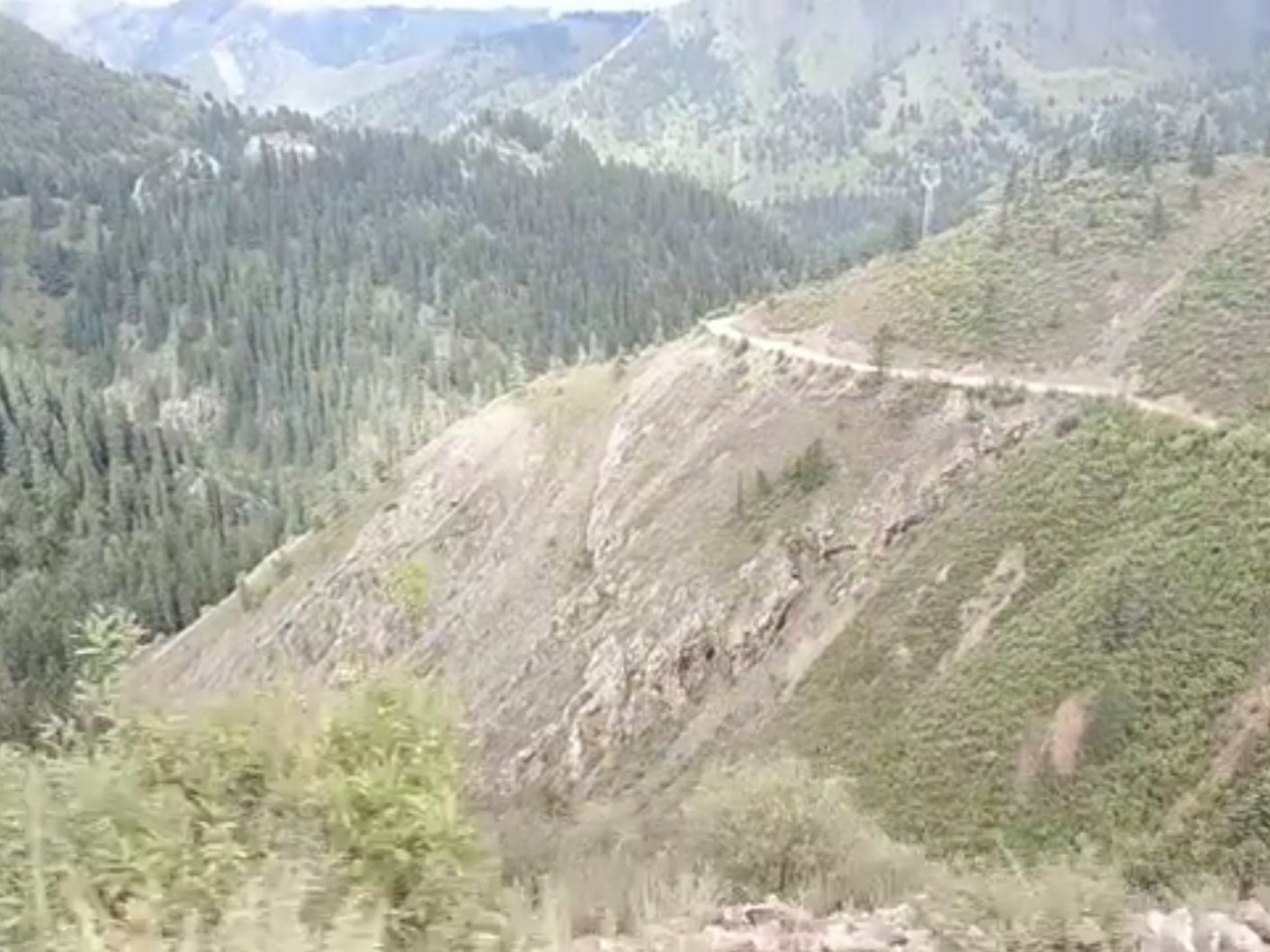 埃拉山
