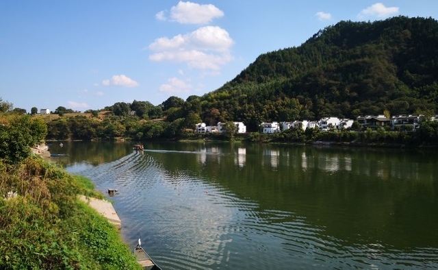 渔梁坝和渔梁古镇