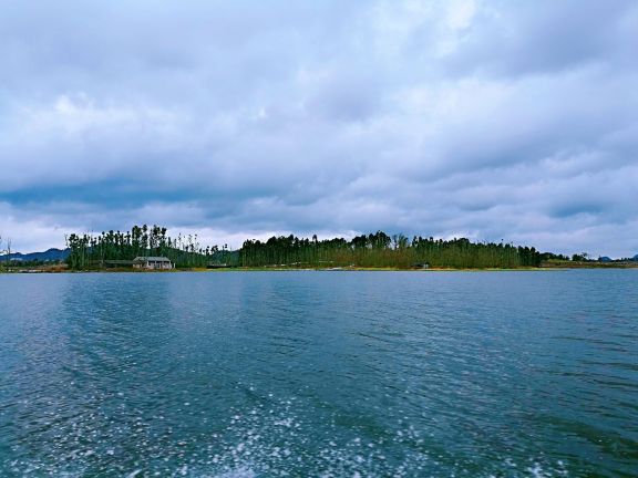 听湖风景区