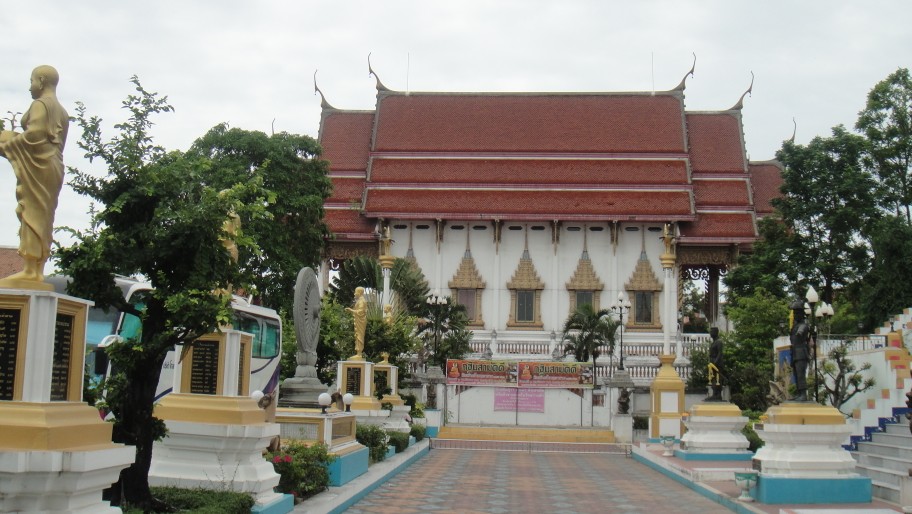 泰国神殿寺四面佛